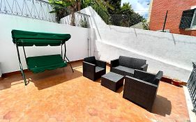 Oieras Beach Suite 2 - Large Double Room With En-Suite Bathroom And Balcony